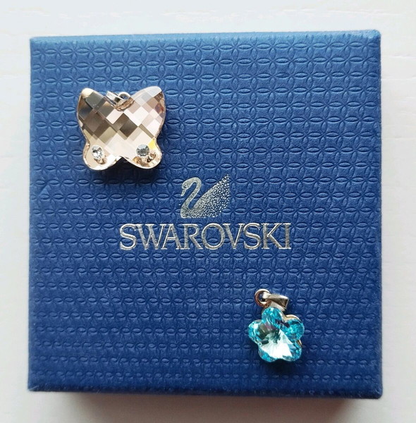 Σετ 2 κρυστάλλινων μενταγιόν SWAROVSKI