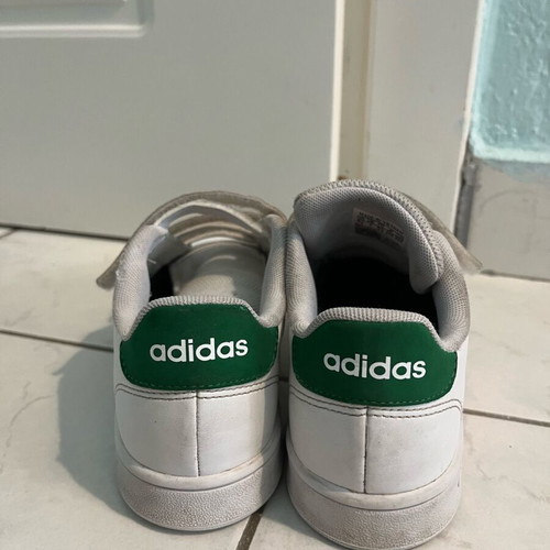 Adidas athletic shoes used, size 33, white