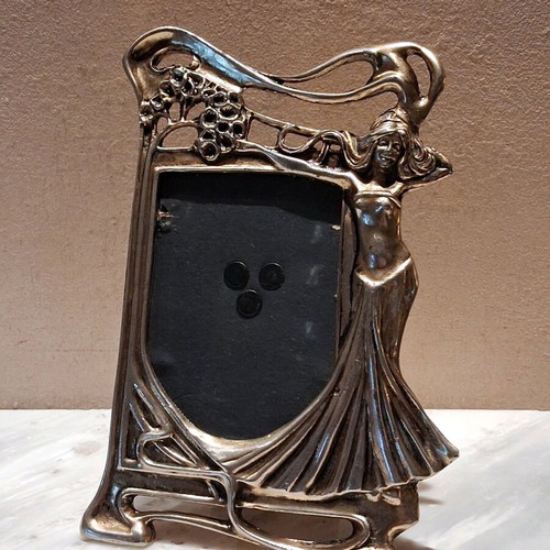 Αντίκα κορνίζα Art Nouveau μπρούτζινη σαν καινούργια, Belle Époque