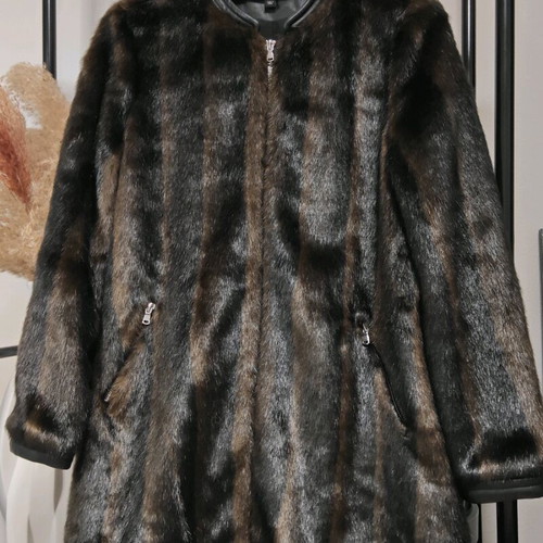 Zara synthetic fur coat jacket black and brown like new