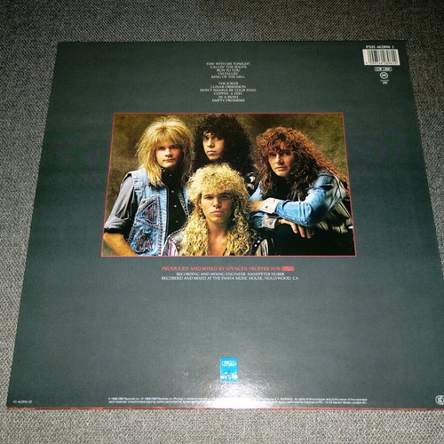 Quiet Riot - QR - LP Album Vinyl Record - Impeccable!!