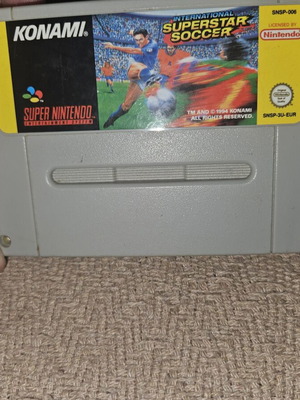 International Superstar Soccer SNES PAL cartridge used