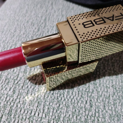 Fabb lipstick used
