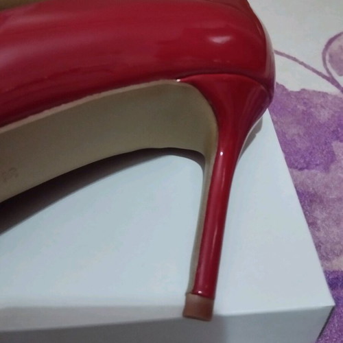 Jenny Fairy red patent leather pumps new, size 38