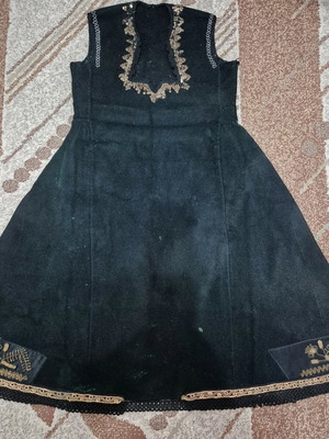 Автентичен самоковски сукман възстановен, над 100 години