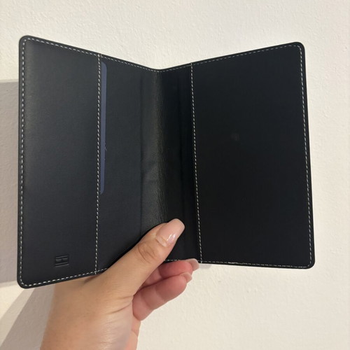 Tommy Hilfiger leather travel and passport wallet