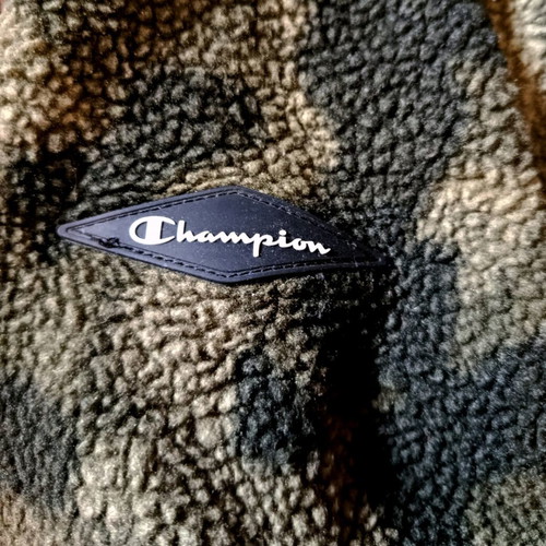 Champion XL hoody camouflage like new, multicolor green