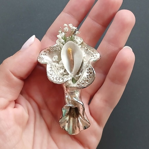 Silver-plated miniature romantic bouquet