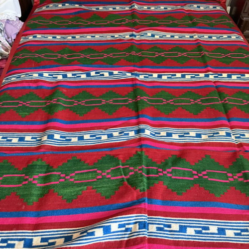 Handwoven Blanket like new 1.60x2.10