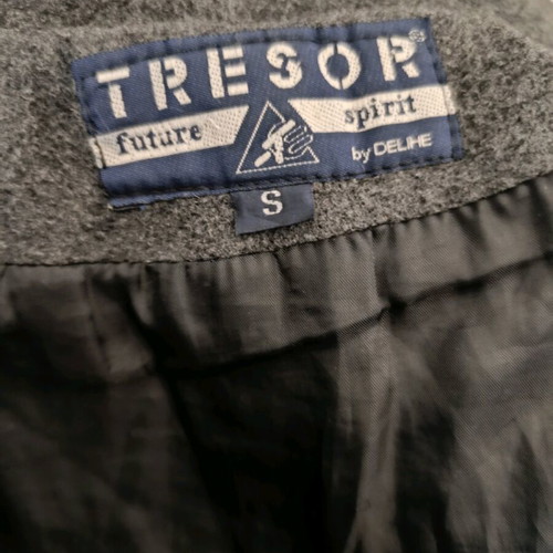Tresor women's coat like new, grey, size Small