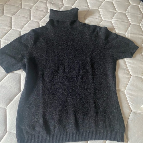Benetton wool short-sleeve turtleneck sweater gray like new