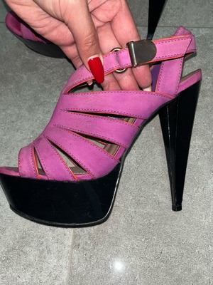 High Heels Buffalo London μεταχειρισμένα, φούξια μέγεθος 37