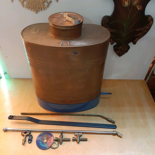 Copper backpack sprayer Prapopoulou like new