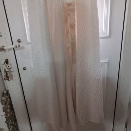 Maxi wedding dress white like new with satin belt