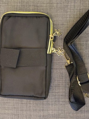 Τσαντάκι κινητού χιαστί καινούργιο, μαύρο με χρυσαφί λεπτομέρειες