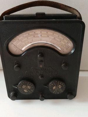 English Universal Avo Meter 7MK multimeter used 1948