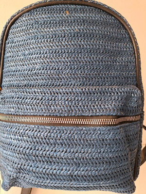 Straw backpack new with 2 pockets