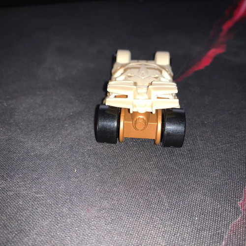 Tan Tumbler Dark Knight Batmobile 2006 Hot Wheels used