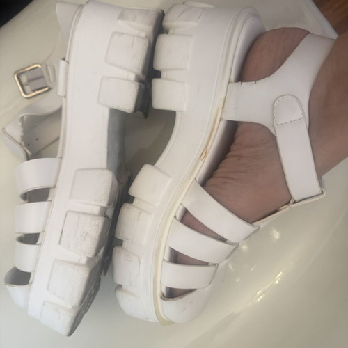 Fisherman flatform sandals white used size 39