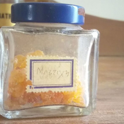 Collectible glass vials used, set of 8 pieces