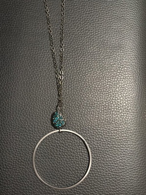 Long necklace like new, silver