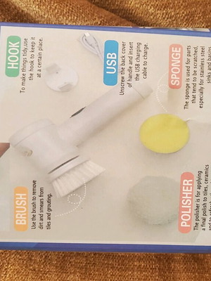 Magic 5-in-1 Cleaning Brush new, rechargeable