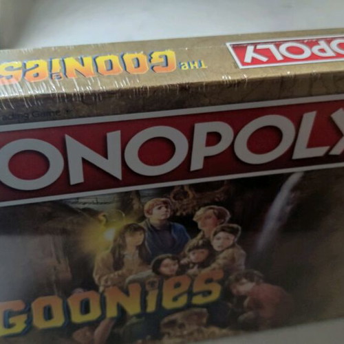 Monopoly Goonies edition board game new