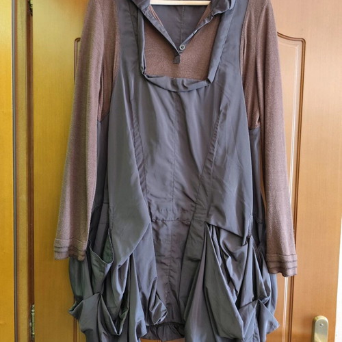 Brown balloon dress size L, like new