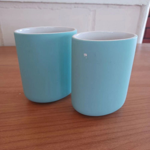 Set of 2 bathroom containers