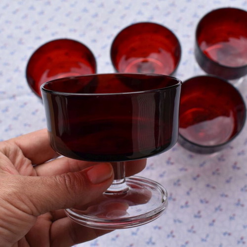 Vintage Luminarc Cavalier glasses 5 pcs ruby red like new