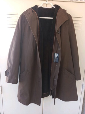 Women's jacket used with removable inner fur, gabardine, size L