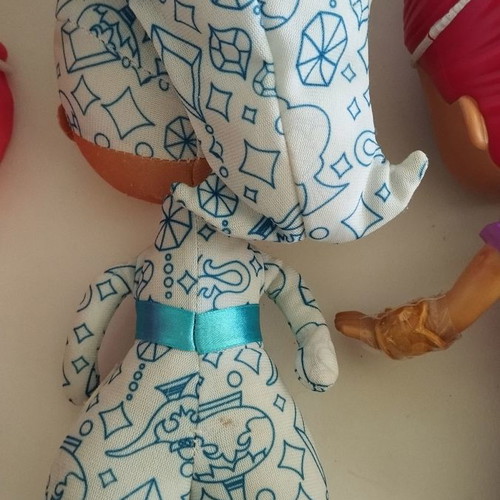 Shimmer and Shine 3 dolls used, pack
