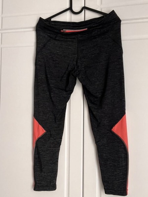 Oysho leggings used, comfortable with back pocket, gray and pink, size L