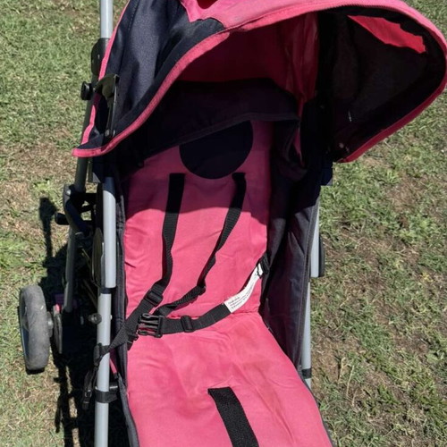 Baby Stroller like new, umbrella type