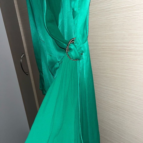 Karen Millen green wrap dress like new with shoulder pads