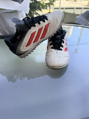 Adidas kids' football shoes with studs, size 32, white and red
