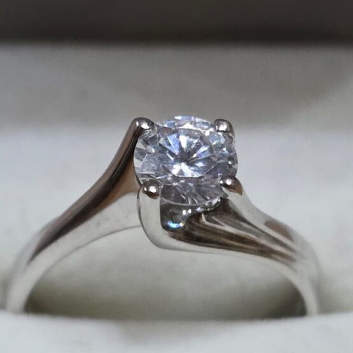 White Gold Solitaire Ring New with Zircon 585 Carat