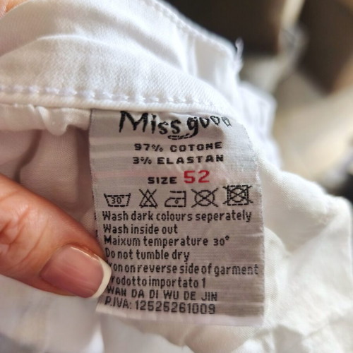 Miss Good White Elastic Pants like new, size 52