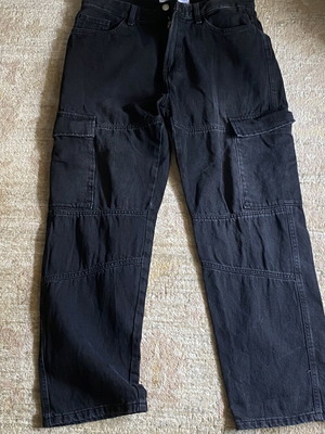 Black Bershka Cargo Jeans used, size XL