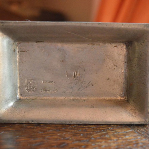 Desk key holder used with OTE hook made of pewter