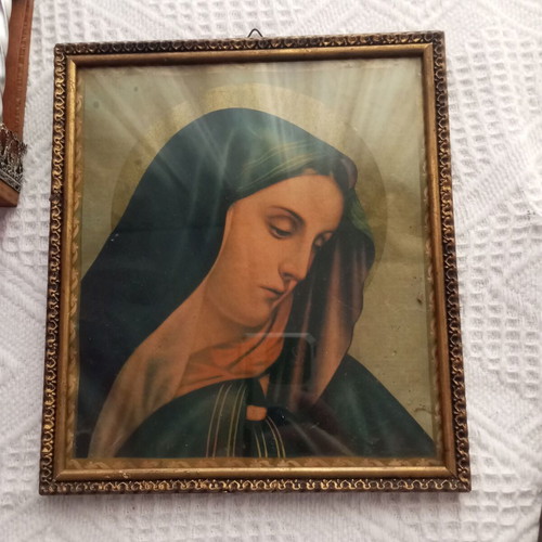 Various old religious images used