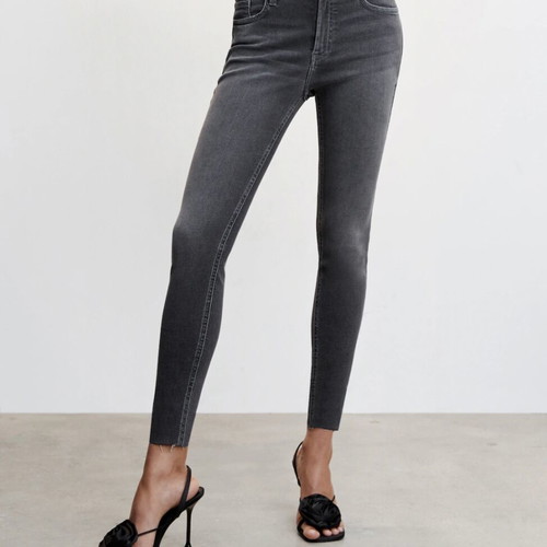Mango Jeans 38 Like New, Cropped Design
