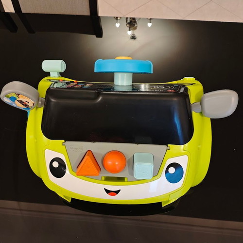 Fisher Price Laugh & Learn Sit & Steer Driver educational car like new with music and light