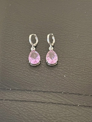 Handmade dangling earrings with pink stone new