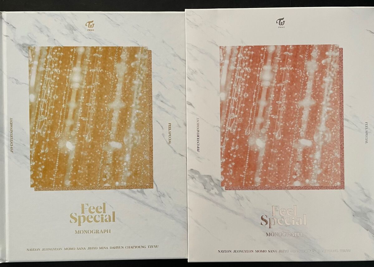 TWICE Feel Special Monograph like new - € 90,00 - Vendora.cy