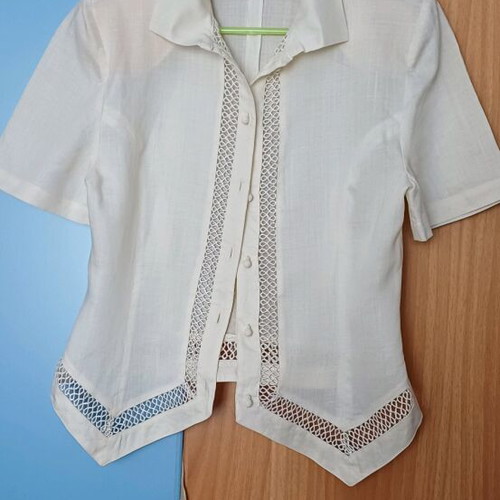 Linen shirt like new, size 48, io collezioni, beige
