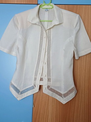 Linen shirt like new, size 48, io collezioni, beige