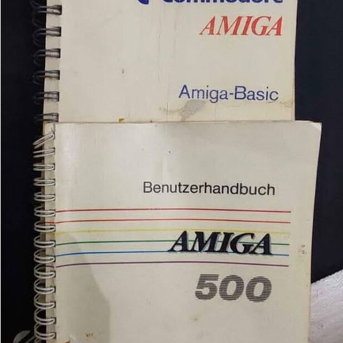 Commodore Amiga 500 manuals used in German