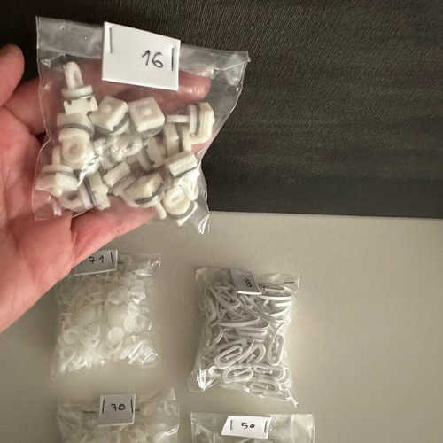 Set of 307 white curtain accessories new, plastic