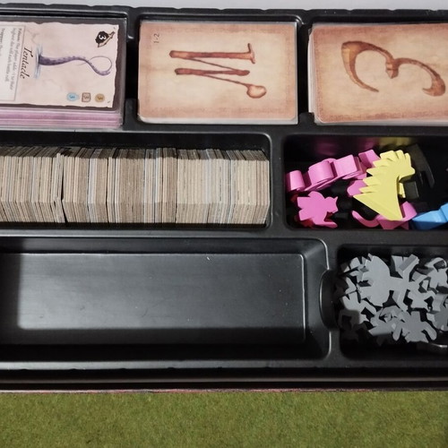 Here be Dragons Into the Unknown board game like new